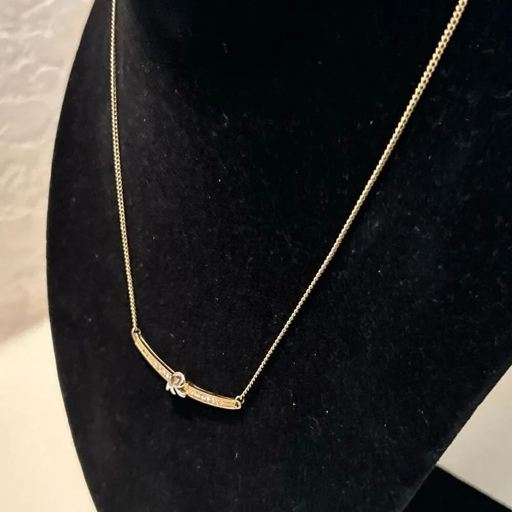 Nina Ricci Gold Plated Logo Tag Chain Necklace 14” Short Luxury Simple